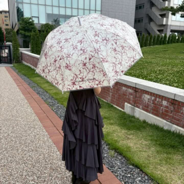 【付録レビュー】ジル バイ ジルスチュアートの“ビニ傘”が可愛すぎ♡ 雨の日のお出かけもアガる新相棒！
