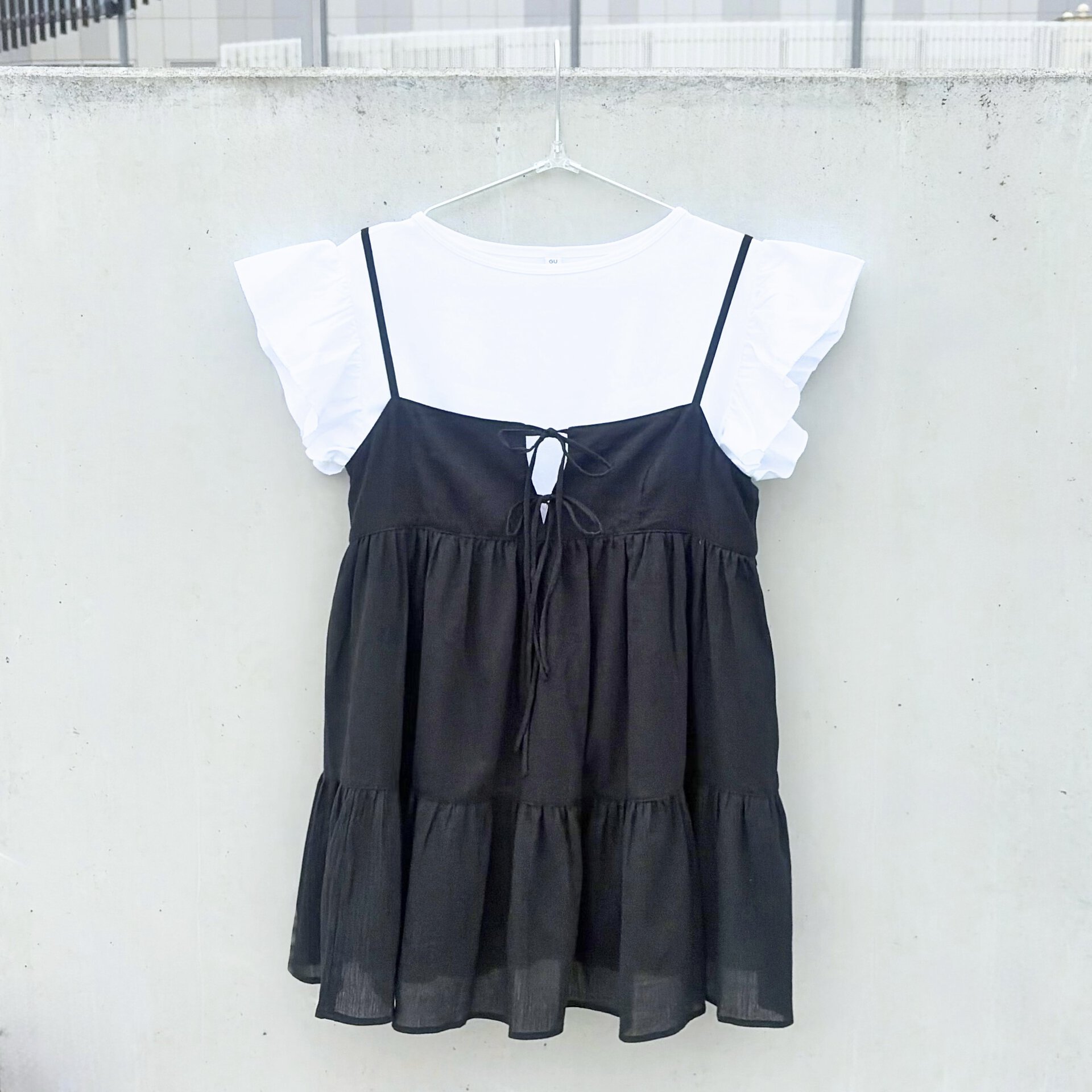 GUの白色トップスコーデ