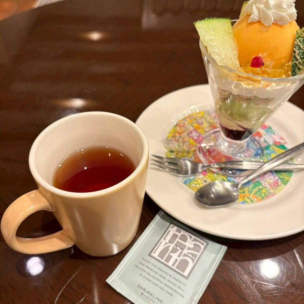 メロンのパフェ×ダージリン