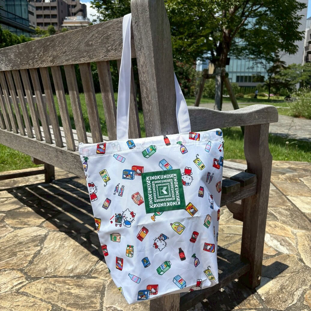 【付録レビュー】総柄ハローキティにアガる！紀ノ国屋コラボの保冷バッグが優秀すぎた…♡【オトナミューズ9月号増刊】
