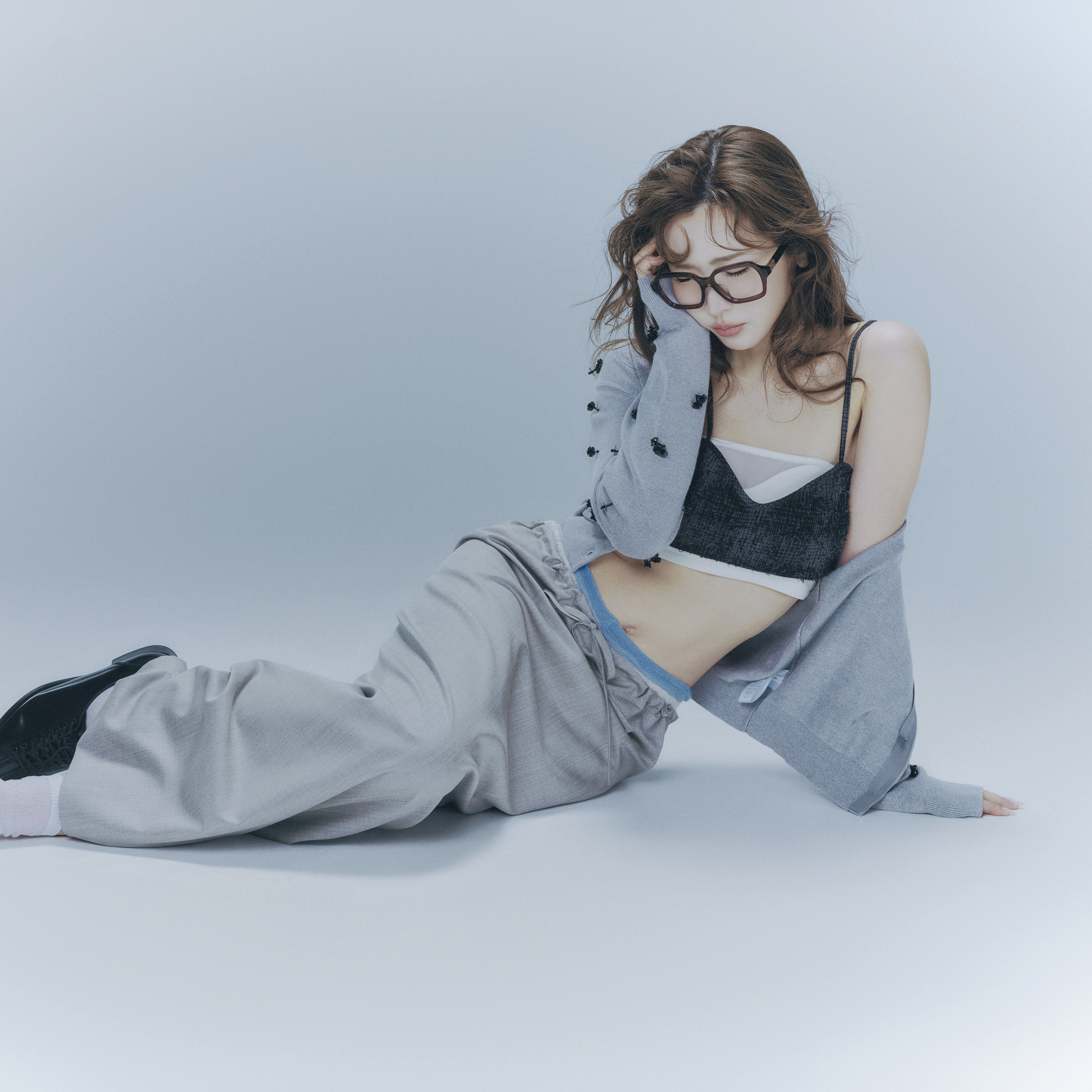 【紗栄子】甘さを引き算してヌケ感を♡ 洒落る“おじ”レイヤードコーデ10選