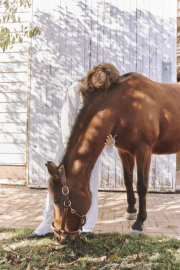 紗栄子とお馬さん