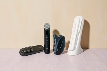 リフトアップから毛穴・頭皮ケアまで叶う♡ 優秀美顔器4選|美の賢者が手放せない永久定番名品【2026年上半期ベストコスメ】