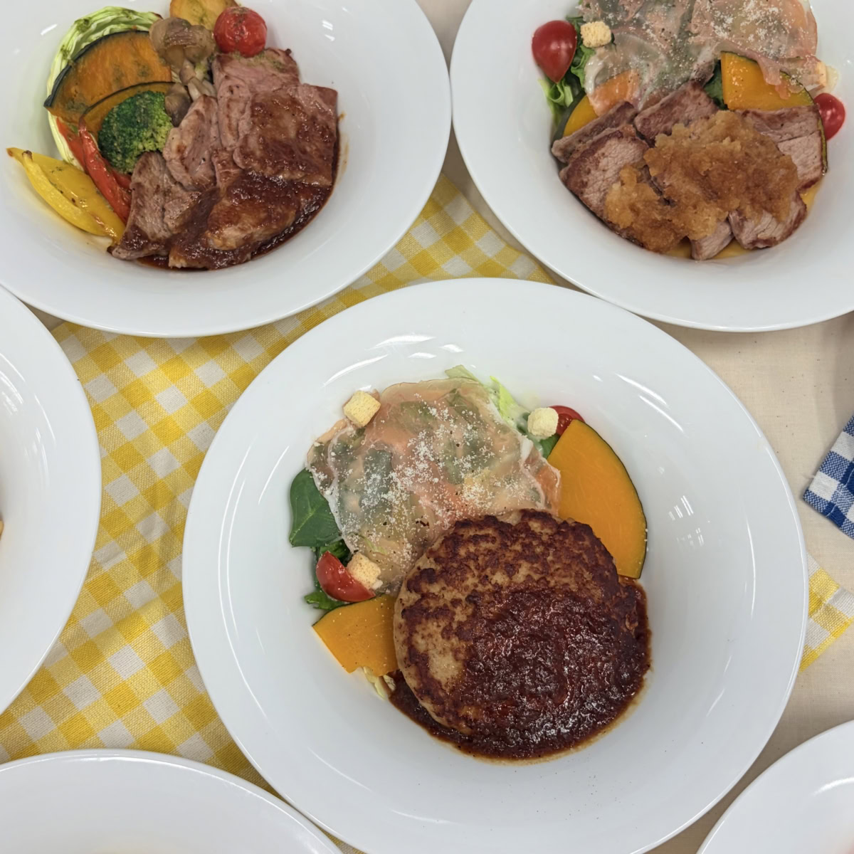【試食レポ】新デニーズが神すぎた♡ 自分好みのワンプレートが作れる話題の新メニューなど魅力を徹底解剖！