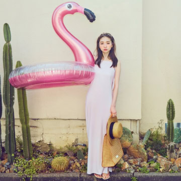 さらりと大人っぽく着こなす♡ ロング丈「キャミワンピース」で夏の褒められコーデ2選
