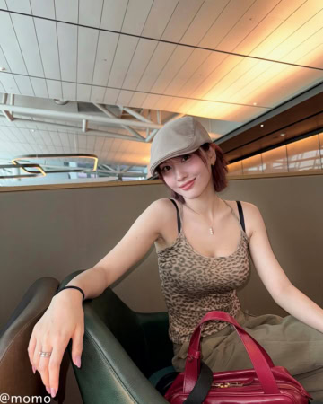 MOMO