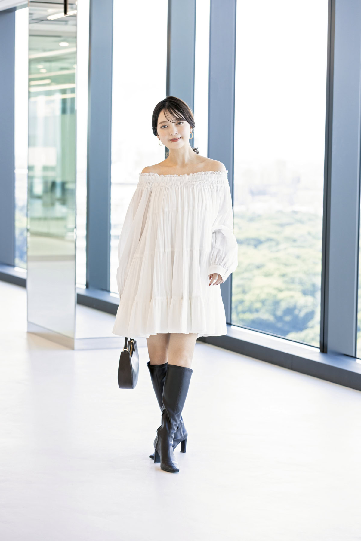 秋冬はミニ丈×ブーツが最強♡ おしゃれ賢者の主役級コーデ5選【SNAP】