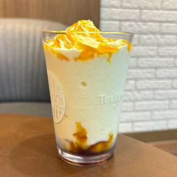 タリーズコーヒー　パンプキンプディング シェイクール