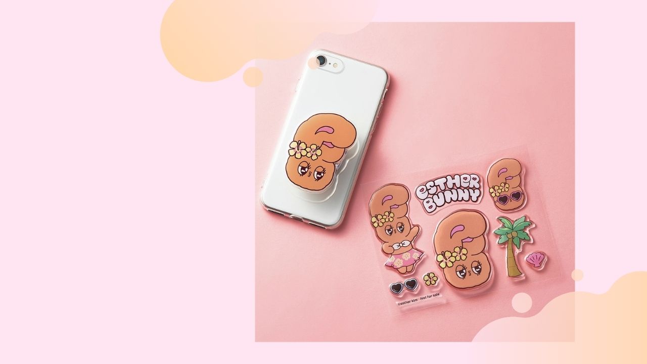 【付録】“日焼け”エスターバニーのお顔がドドン♡ スマホグリップ＆ぷっくりシールでスマホを可愛くデコ♡【sweet11月号増刊】