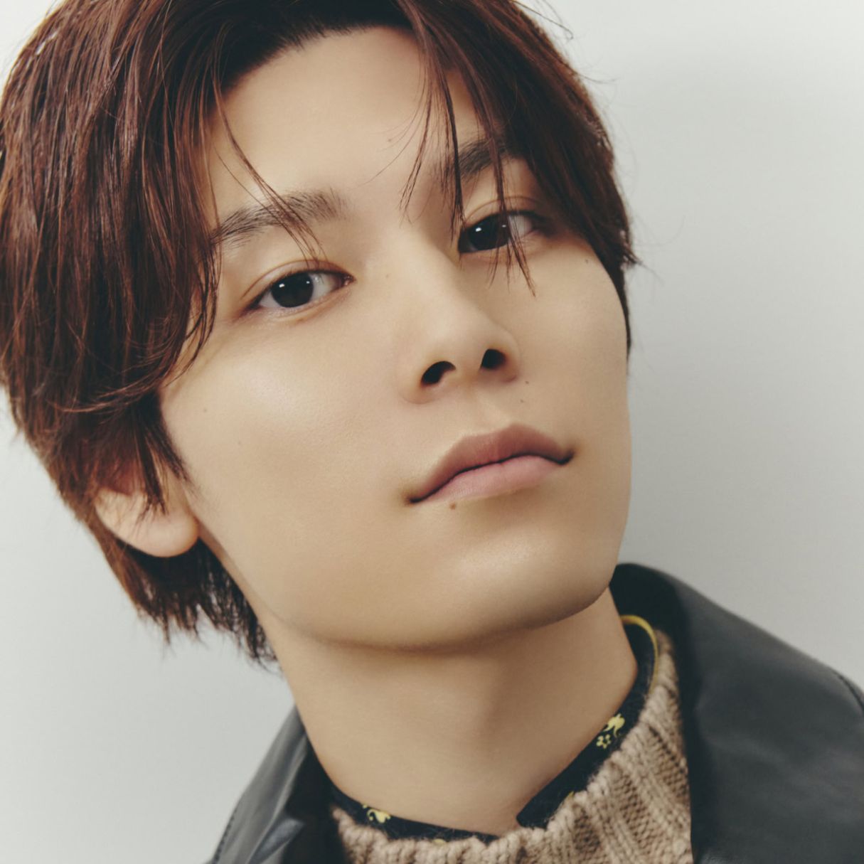 【萩原利久インタビュー】映画『RYUJI 竜二』でのワイルドな演技が話題！柳楽優弥とJUNONへの“憧れ”も明かす