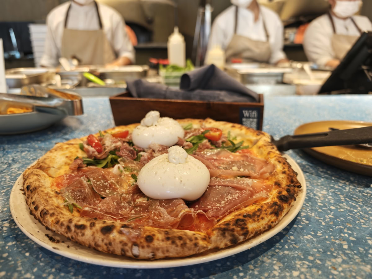 Pizza 4P's(ピザフォーピース)