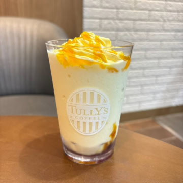 タリーズコーヒー　パンプキンプディング シェイクール