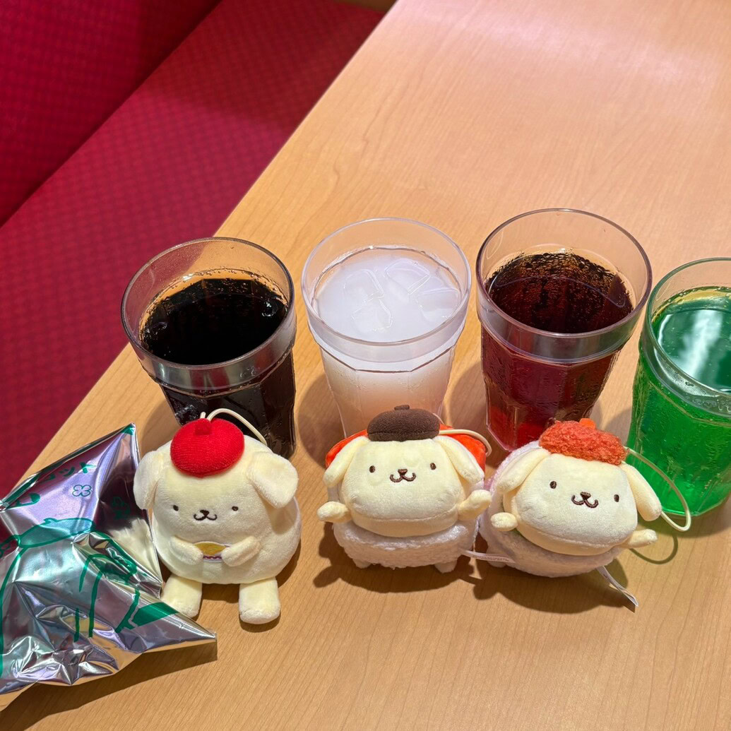 第2弾 ポムポムプリン コラボマスコット付き ソフトドリンク