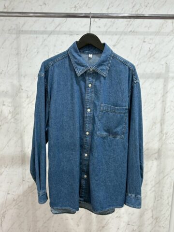 GU　デニムオーバーサイズシャツ