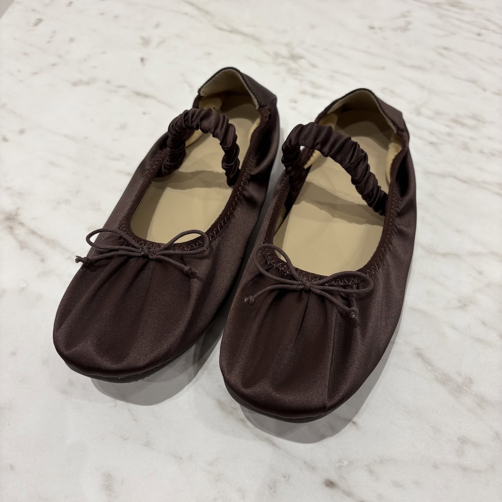 GU　ストラップバレエスニーカー