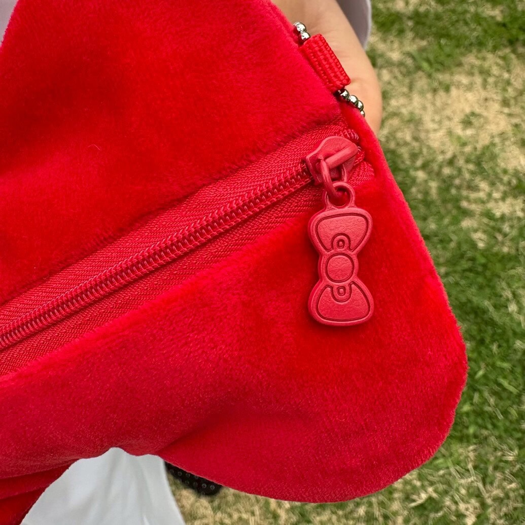 メゾンスペシャル×ハローキティ　リボンポーチ