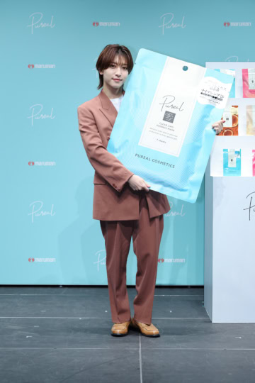 中村嶺亜