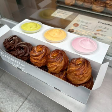 Cream or Cruller　シュークルーラー