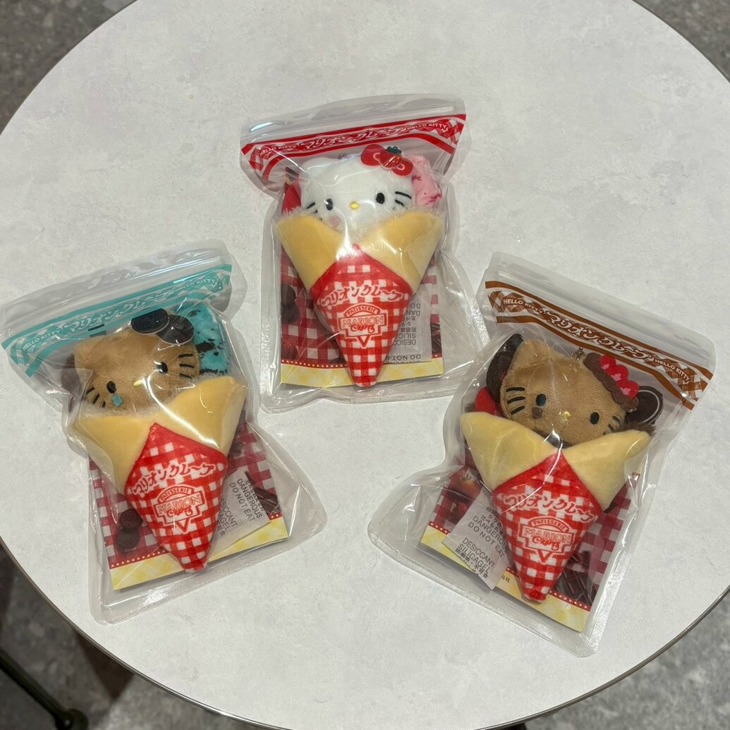 マリオンクレープ × HELLO KITTY　ぬいぐるみチャーム 
