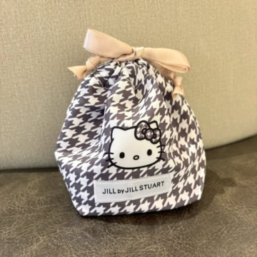 ハローキティ×ジル バイ ジルスチュアート　千鳥格子柄 ハローキティのおにぎり巾着