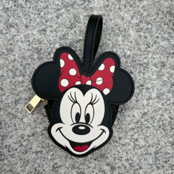 ディズニー×ヤングアンドオルセン　ミニーマウスデザイン　チャームポーチ