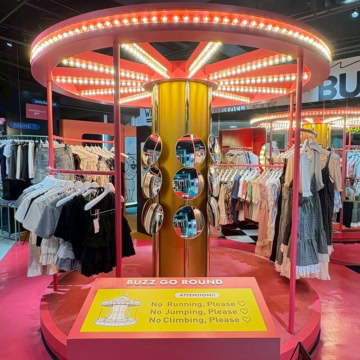 【ラフォーレ原宿】Z世代の“今”がてんこ盛り♡ 話題沸騰の新店舗 「BUZZWIT原宿」で聞いた夏のおすすめアイテム5選