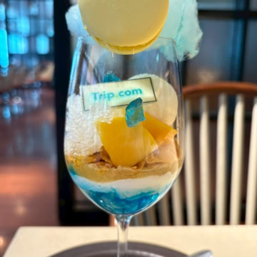 夜パフェ「Midnight Trip Parfait」