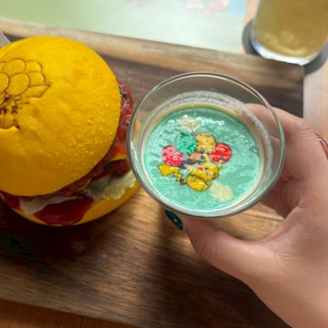 そらとぶピカチュウのグルメバーガーセット