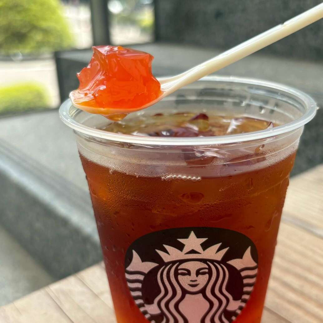 スタバ　クラフト ジューシー オレンジ＆マンゴーティー