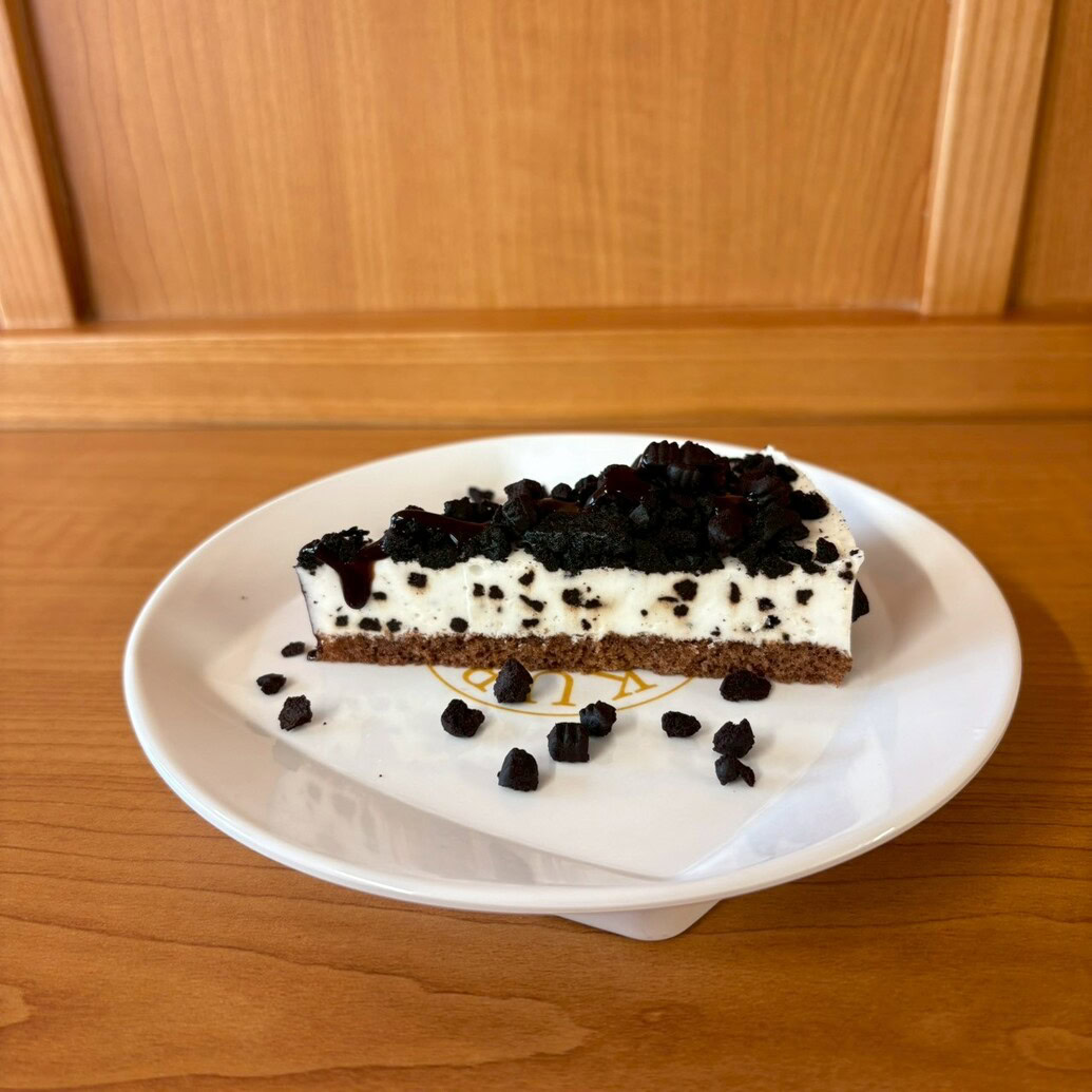 くら寿司 スヌーピーのクッキー&クリームチーズケーキ