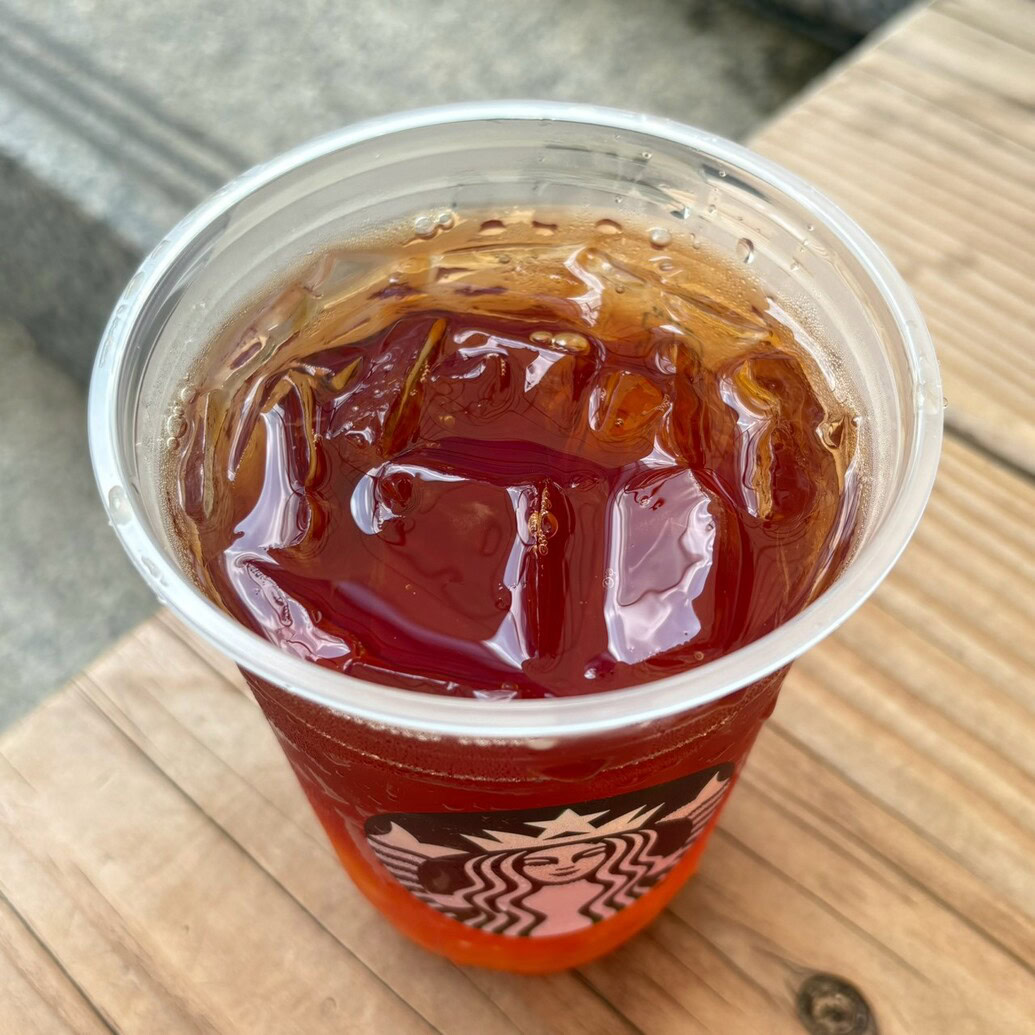 スタバ　クラフト ジューシー オレンジ＆マンゴーティー
