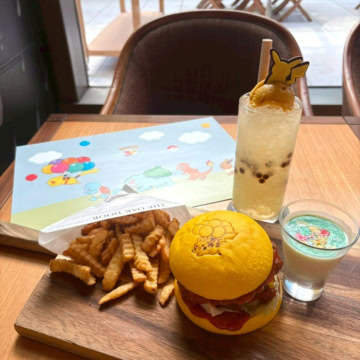 そらとぶピカチュウのグルメバーガーセット