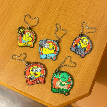くら寿司×ミニオンズ　ラバーチャーム