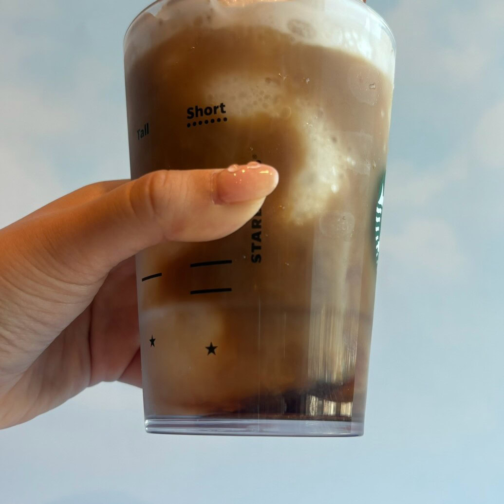 スタバ　沖縄 まーさん黒糖 フローズン ミルクコーヒー