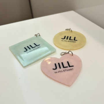 JILL by JILL STUART ミラーつきリボンチャームセット