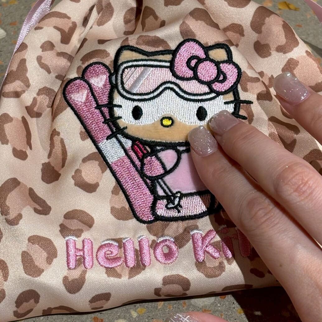 レオパード柄巾着ポーチ