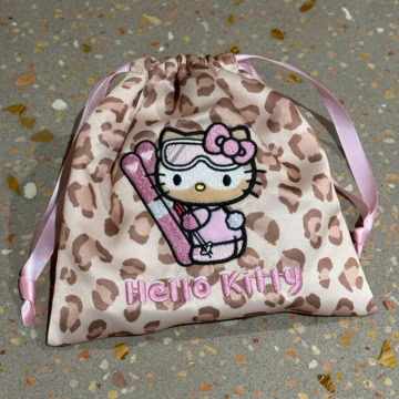 レオパード柄巾着ポーチ