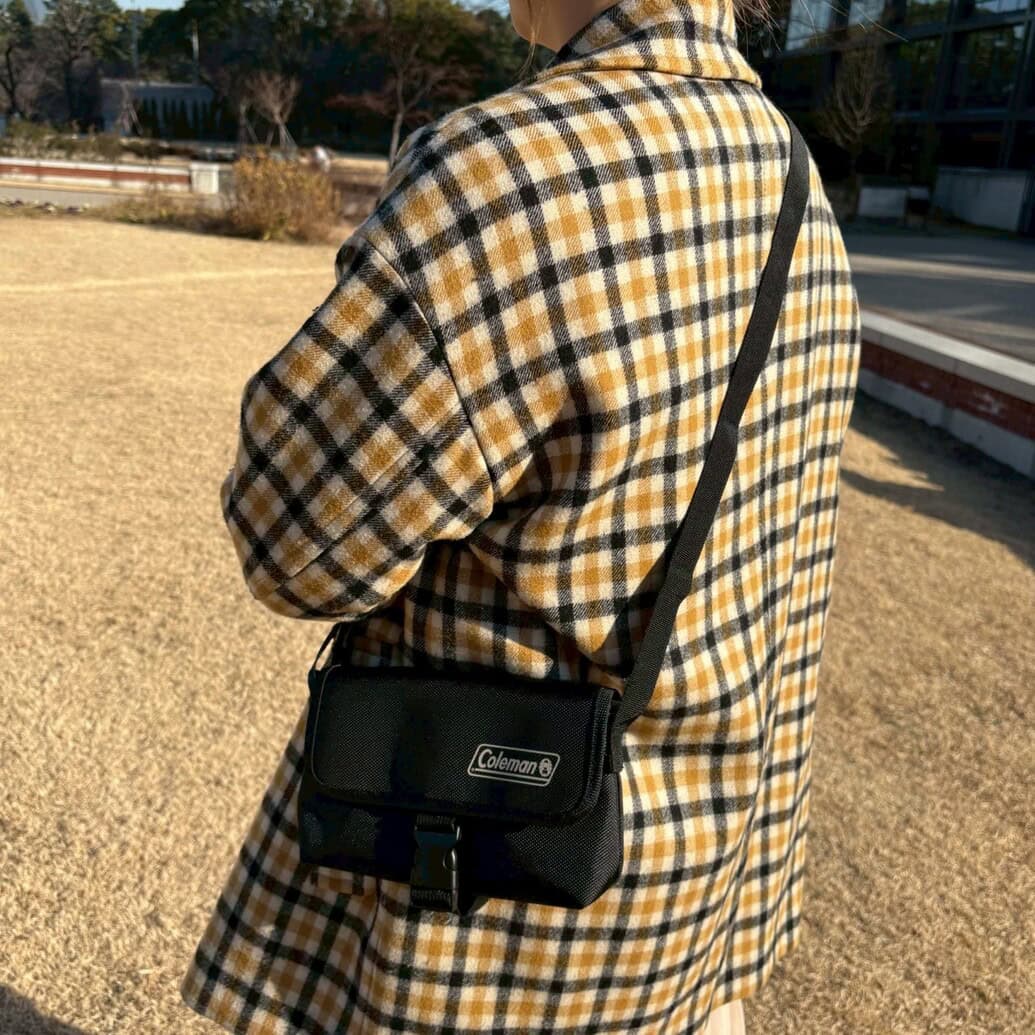 コールマン　ショルダーバッグ