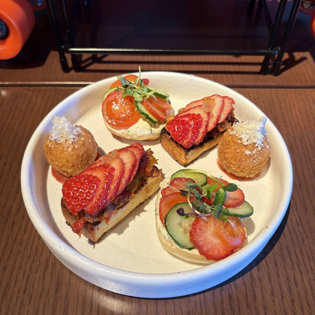 ストロベリーアフタヌーンティー