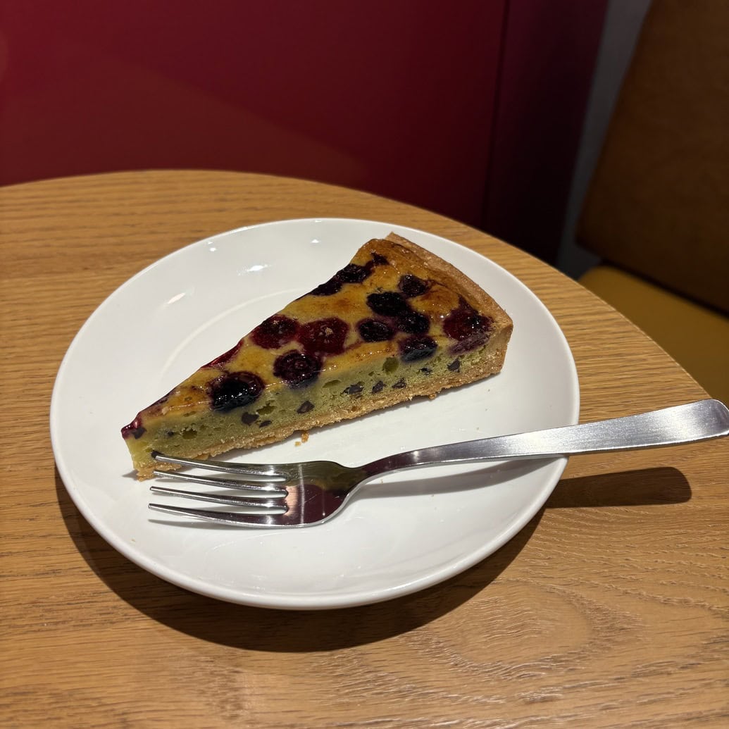 プリンチ トルタ ピスタチオ&ベリー