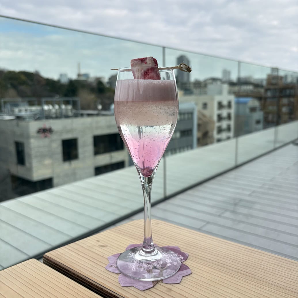 桜 アリュール ストロベリー フィズ