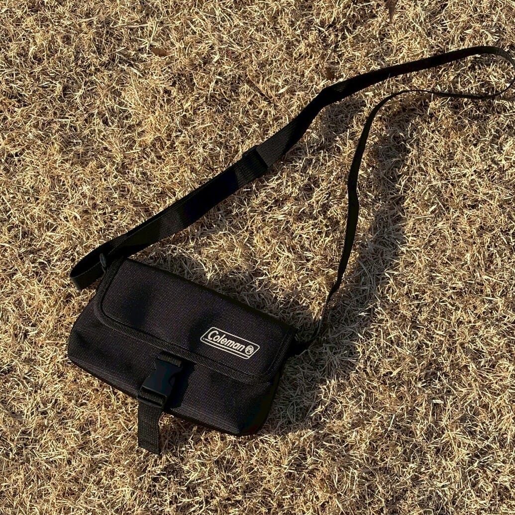 コールマン　ショルダーバッグ