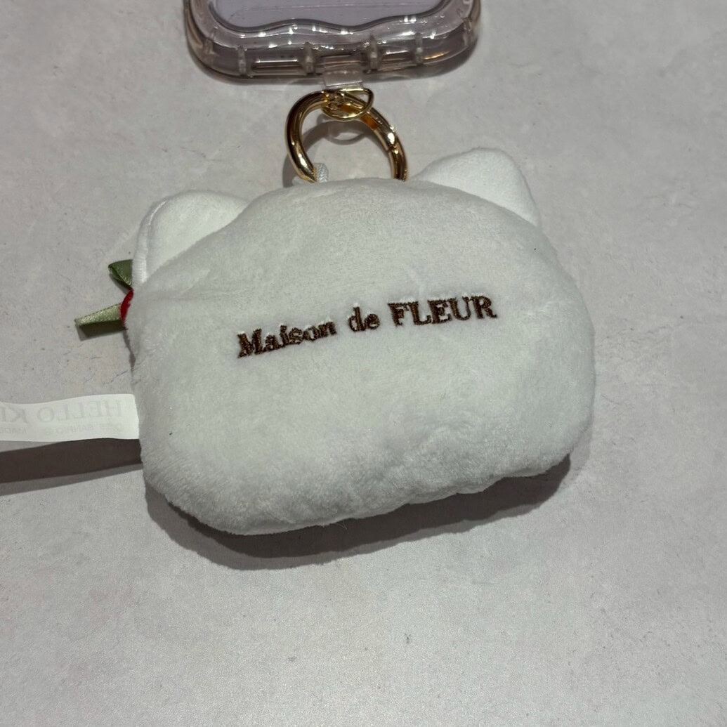 メゾン ド フルール × ハローキティ　いちごぬいぐるみチャーム　