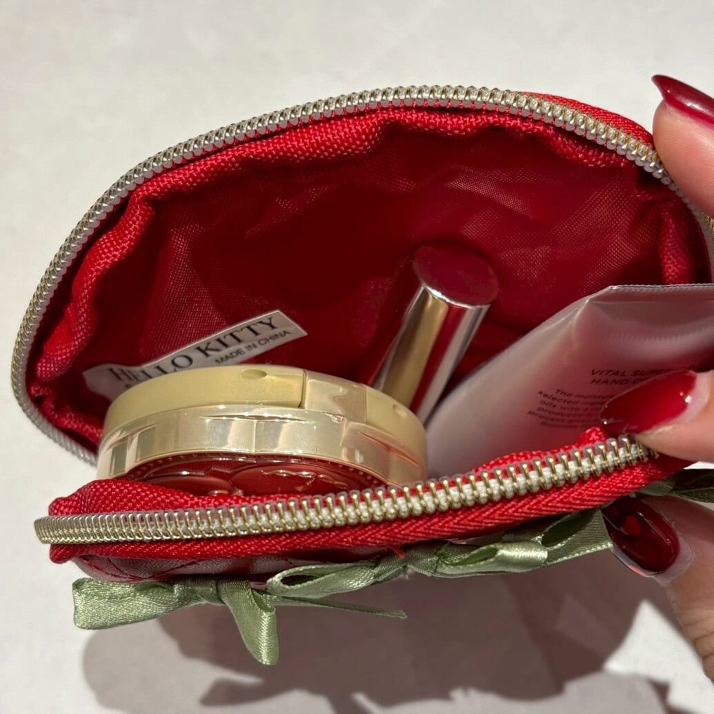 メゾン ド フルール × ハローキティ　いちごチャーム