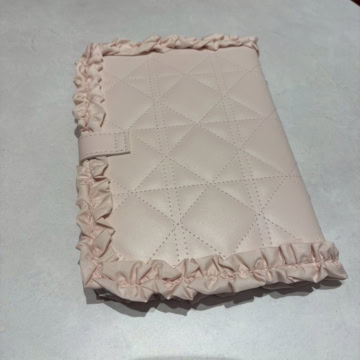 メゾン ド フルール × ハローキティ　いちごマルチケース