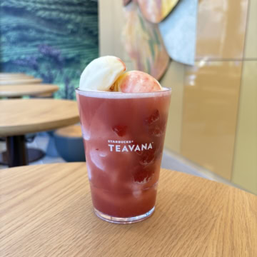 ストロベリー & ダブル ティー フローズン