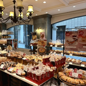 【横浜】心整う“ご自愛”モーニングはいかが?コーヒー香る人気ベーカリーや絶景スポットを徹底ガイド!