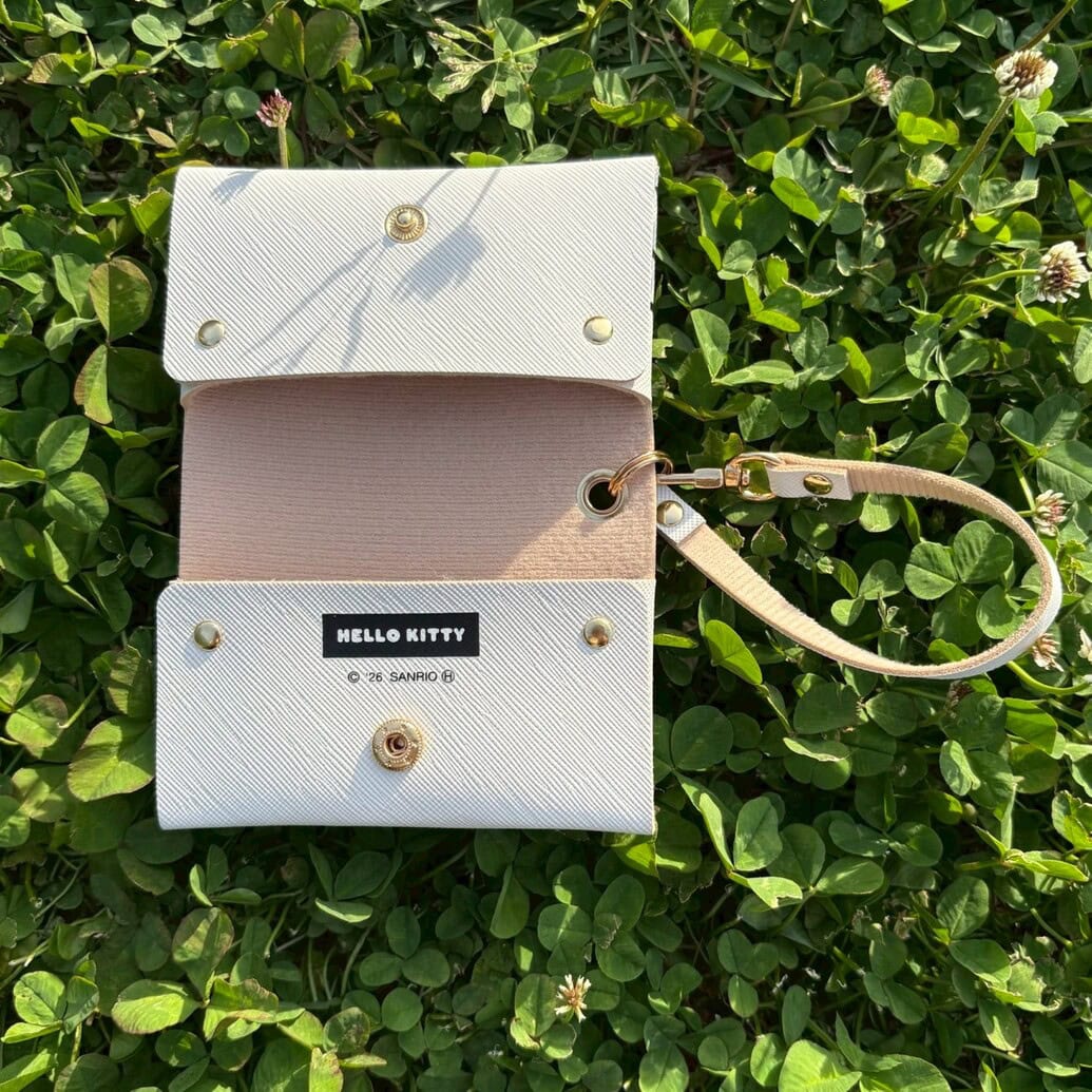 みずいろ ハローキティ　ストラップ付きマルチケース