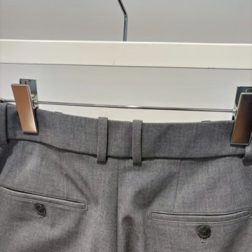 ユニクロ　タックワイドパンツ