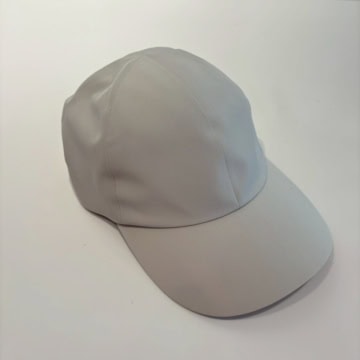 ユニクロ　UVカットキャップ2WAYストレッチ